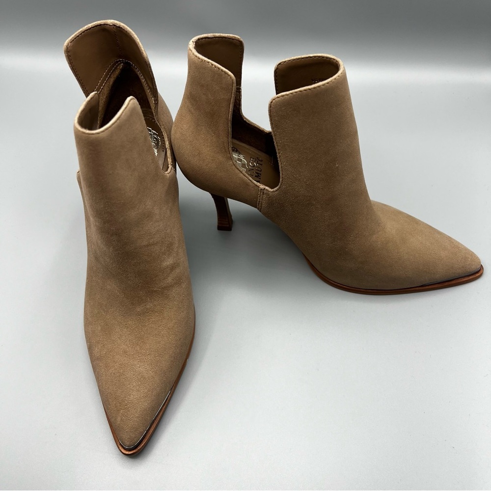 Vince Camuto Frendin Women's Brown Suede Small Heel Pointed Toe Booties Size 8M,